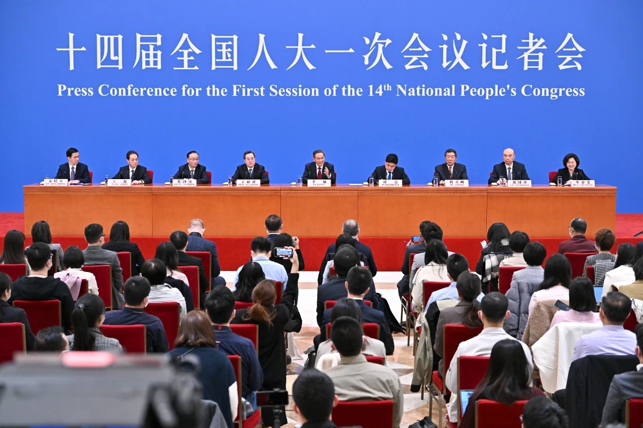 1679295320860455.jpg 李强谈新一届政府施政目标和工作重点3.14.jpg